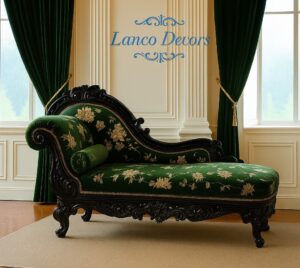Baroque Royale Velvet Chaise